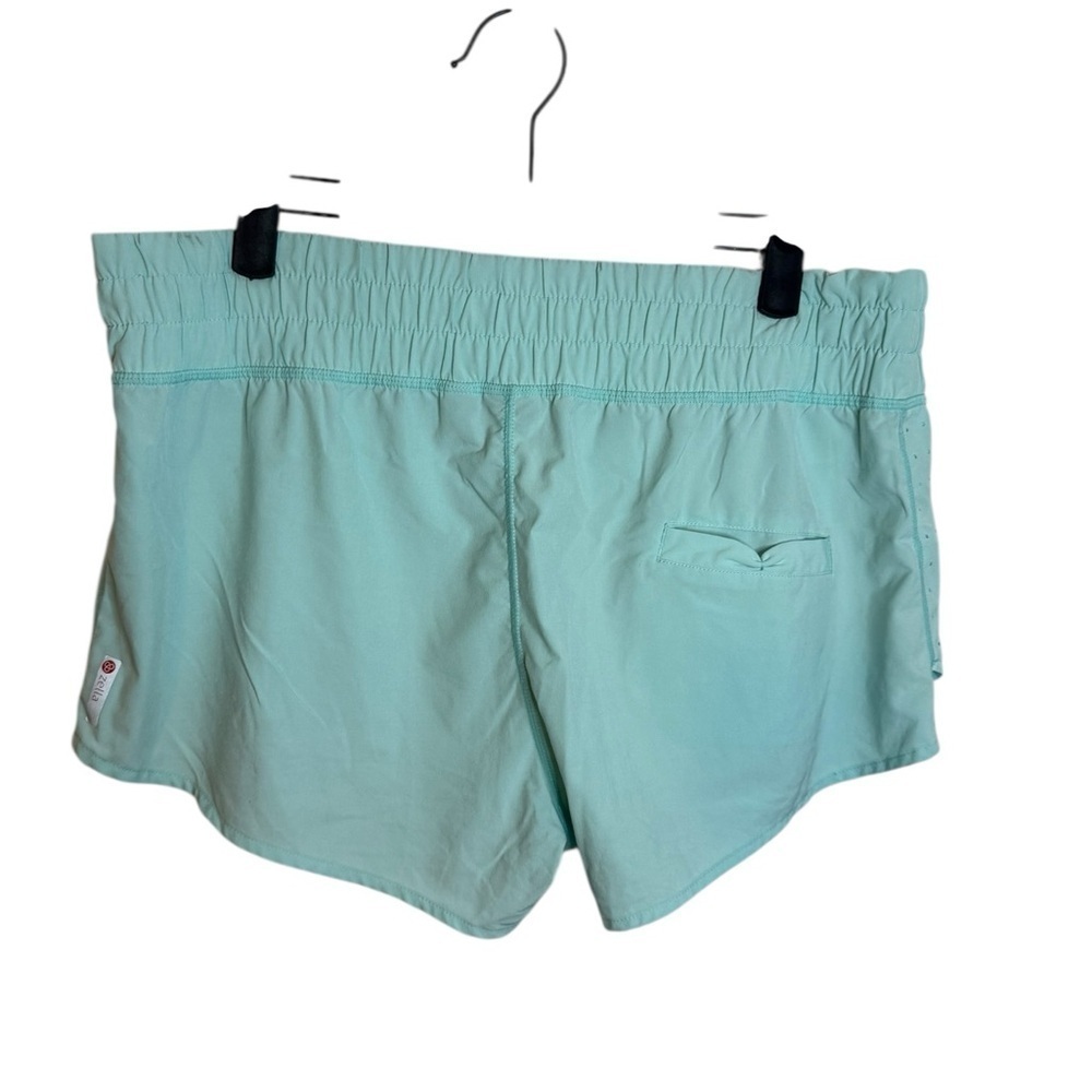 Zella Aqua Lightweight 3” Lined Active Shorts